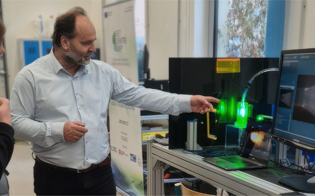 Den otevřených dveří FSI UJEP Prezentace GET CENTRE UJEP PIV